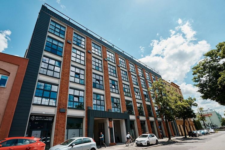 W designerskich wnętrzach Starej Drukarni przy ul. Gdańskiej 130 powstaną elastyczne biura. , fot. Sebastian Glapiński / UMŁ   